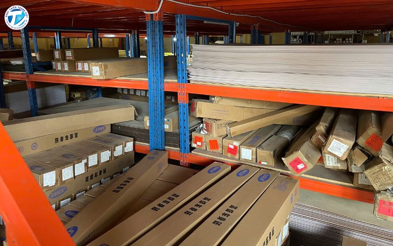 Phát Triển Trung Việt cung cấp đầy đủ các dòng decal PP ngoài trời